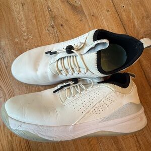 Clove White Nursing Sneakers Modern Design Minimalist Aesthetic